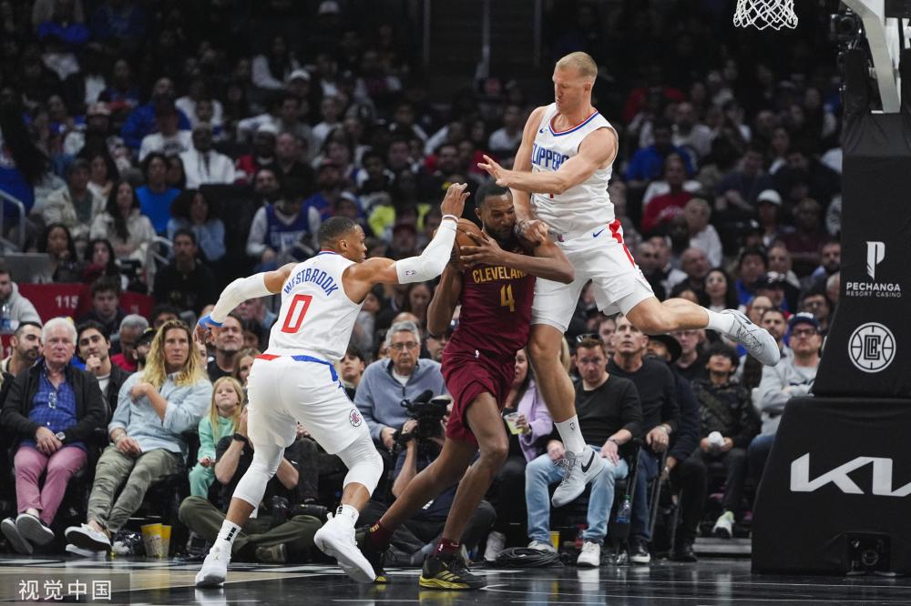 作为对比 作为对比